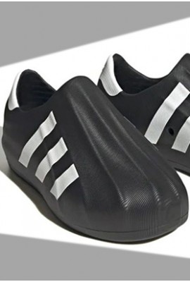 Adidas представили adiFom Superstar Core Black