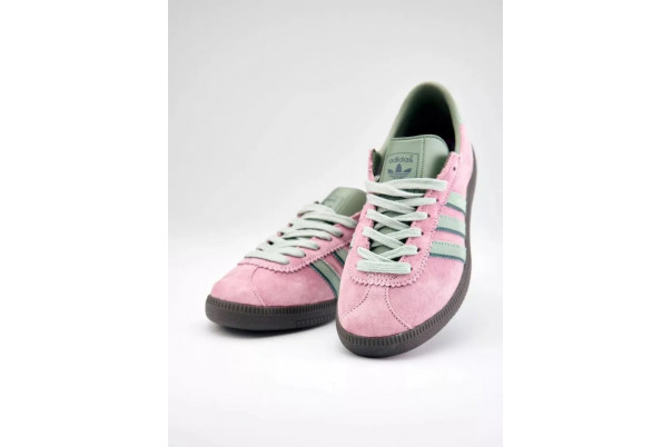 Adidas Malmo Moderna Museet